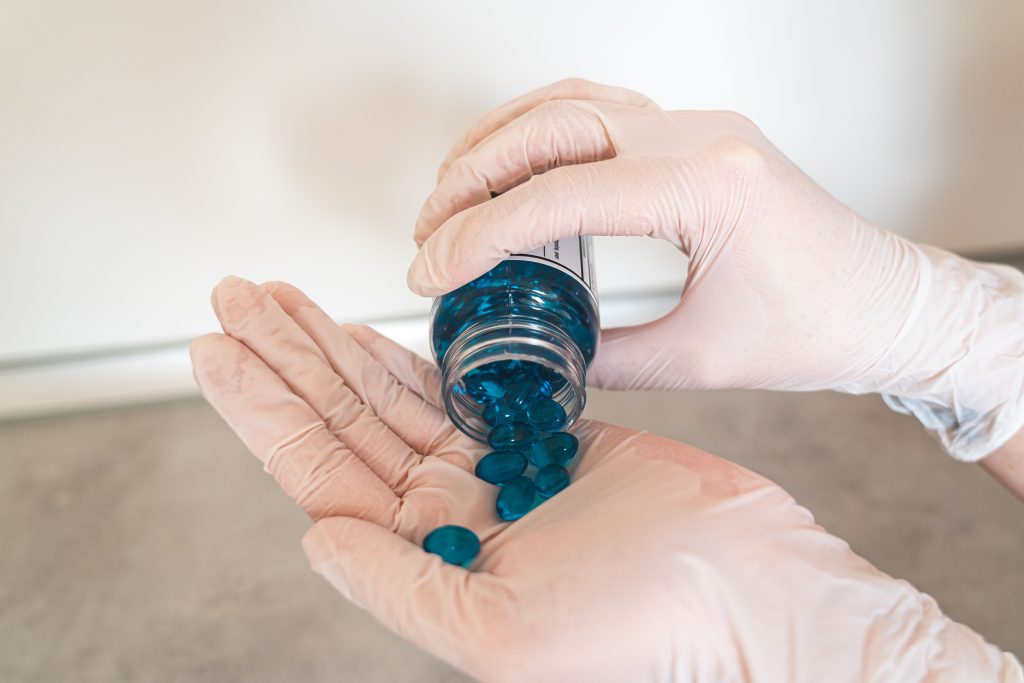 Methylene blue dosage, benefits and safety